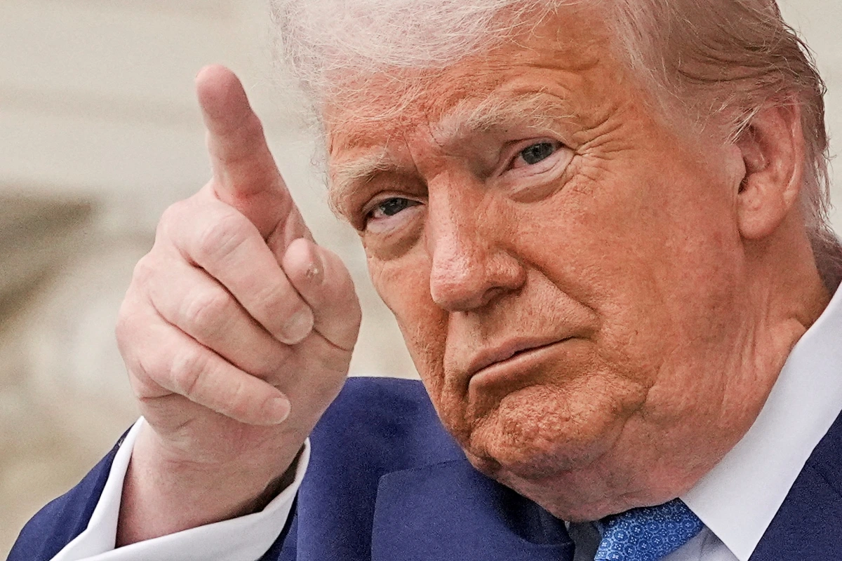 Ông Trump cảnh báo Iran có thể còn hứng đòn tấn công "tàn khốc hơn"